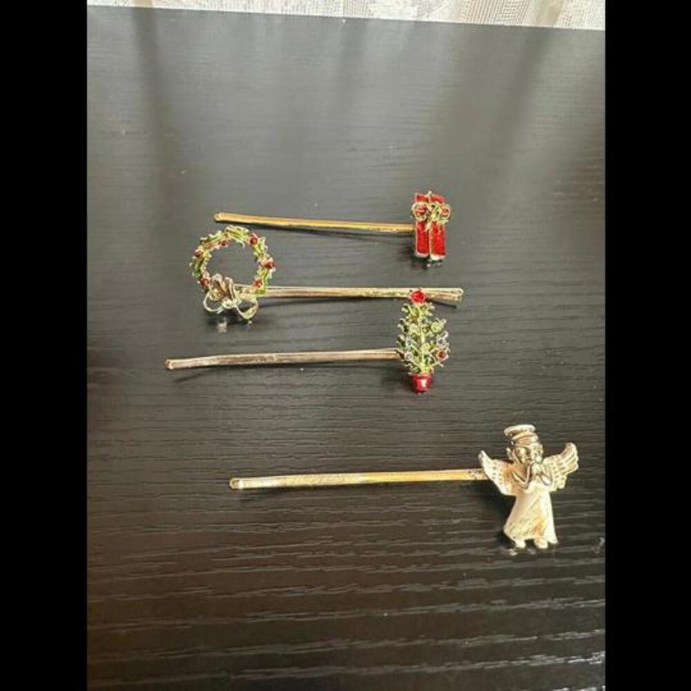 Set of 4 Vintage Christmas-Themed Hair Pins - Wreath, Gift, Tree, and Angel